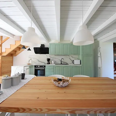Cozy Nature House Villa