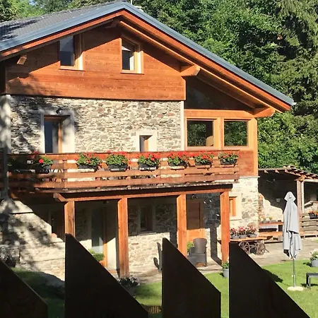 Cozy Nature House Villa