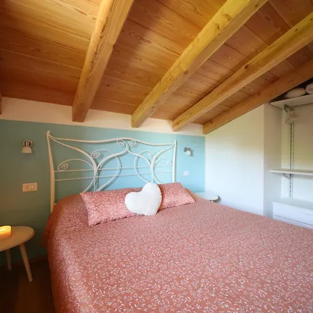 Cozy Nature House Colico